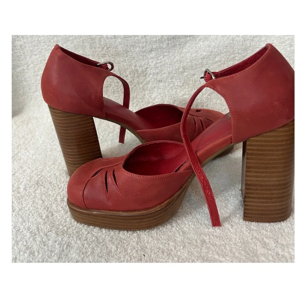 Jeffrey Campbell Red Leather Mary Jane Heels Square Toe Wood Block Size 7